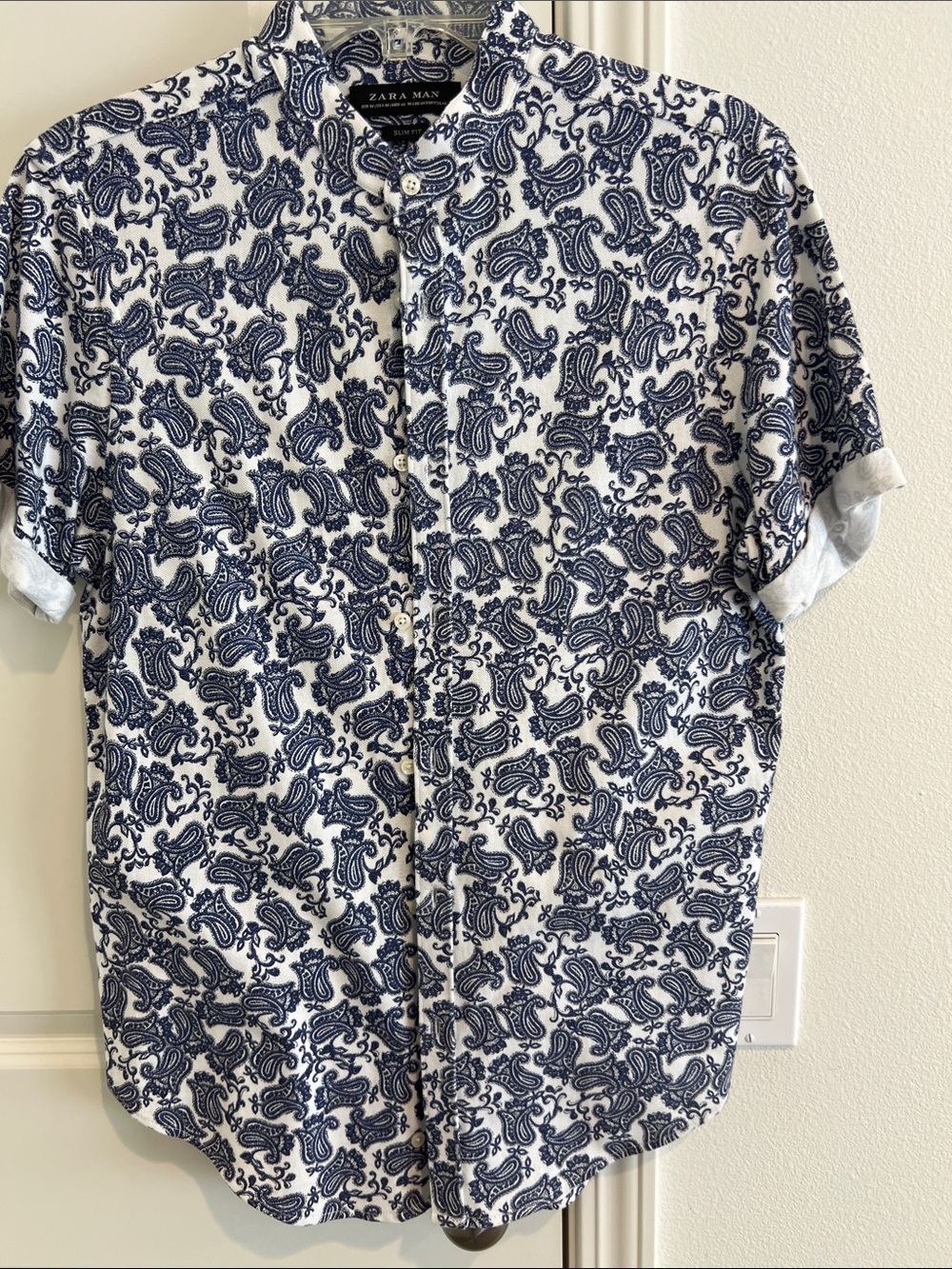Zara Navy Paisley Short Sleeve Button-Down Shirt